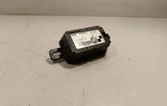 BMW 1 F20 F21 Antenna control unit 9397846