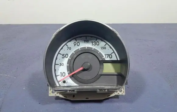 Toyota Aygo AB10 Speedometer (instrument cluster) 83800-0H042