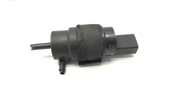 Audi A7 S7 4G Windscreen/windshield washer pump 8K5955647