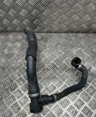 BMW X5 F15 Engine coolant pipe/hose 8514218 39621891811