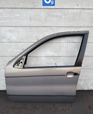 BMW X5 E53 Front door