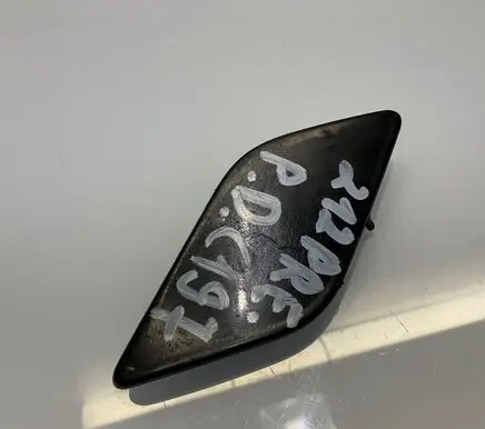 Mercedes-Benz E W212 Front tow hook cap/cover A2128850126 2128850126