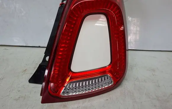 Fiat 500 Rear/tail lights S27612713 52007422