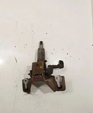 Steering wheel axle set