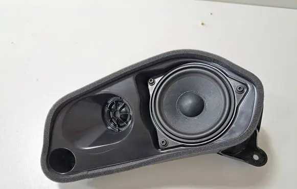 BMW X7 G07 Panel speaker 2622522 2622517