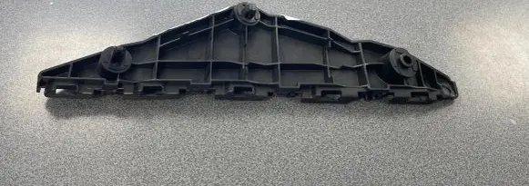 Toyota Avensis T270 Front bumper mounting bracket 52535-05040