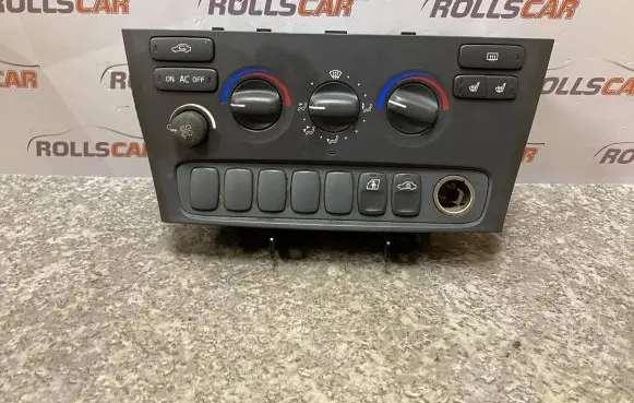 Volvo XC70 Climate control unit 9452367 7923 00W34E
