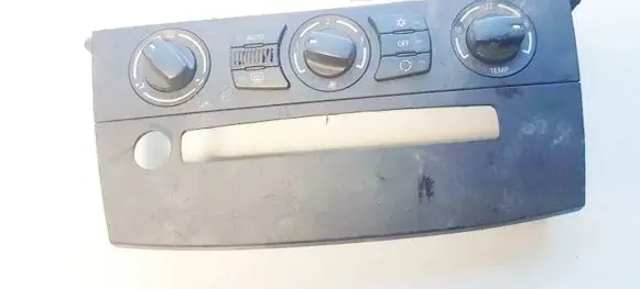 BMW 5 E60 E61 Climate control unit 6411695682501 64116956825-01