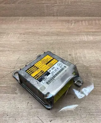 Lexus IS 220D-250-350 Airbag control unit/module 8917053110 0285001904