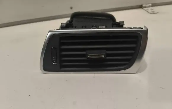 Audi A7 S7 4G Dashboard side air vent grill/cover trim 4G8820902 9025700