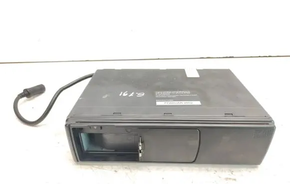 Audi A8 S8 D2 4D CD/DVD changer 4D0035111B