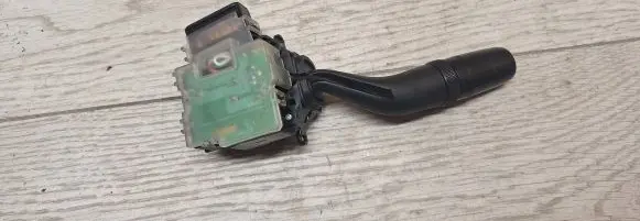 Mazda CX-7 Wiper control stalk 17b122