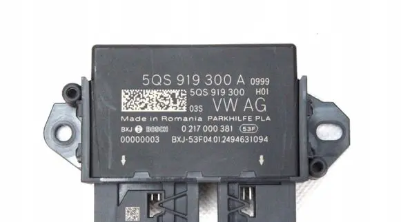 Volkswagen Tiguan Parking PDC control unit/module 5QS919300A