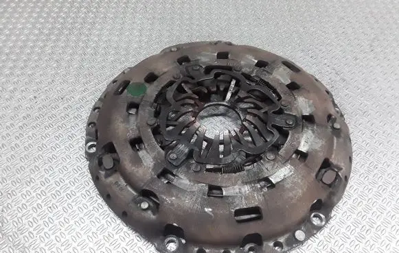 Honda CR-V Pressure plate 124047410