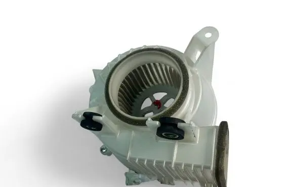 Toyota Auris 150 Hybrid/electric vehicle battery fan G923047070