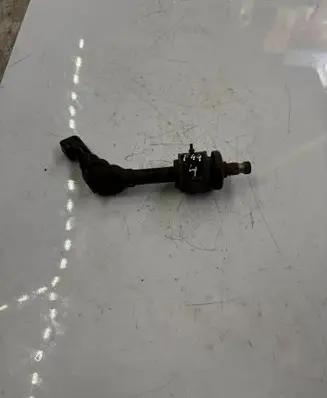 Mitsubishi L200 Steering column universal joint 