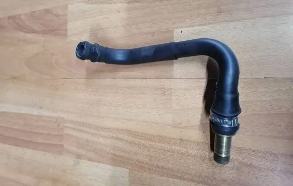 Opel Vectra C Breather hose/pipe 55196566