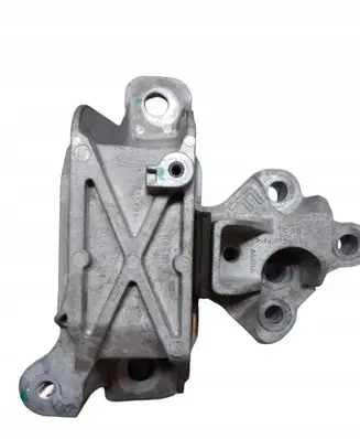 Ford Escape IV Engine mount bracket LX616F012AC