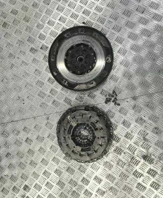 BMW 3 E90 E91 Clutch set kit 7615627