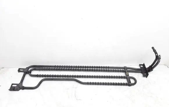Mercedes-Benz E W212 Power steering radiator A2044601024