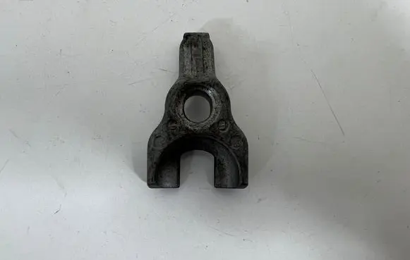 BMW 1 E82 E88 Fuel Injector clamp holder