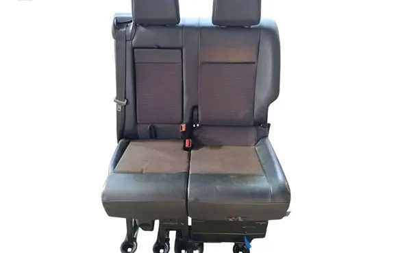 Opel Vivaro Front double seat 