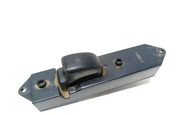 Mitsubishi Pajero Electric window control switch MR252818