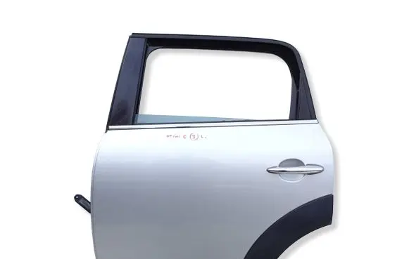 Mini Cooper Countryman R60 Rear door RB224TN