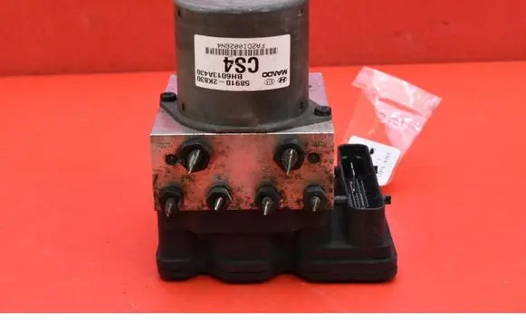 KIA Soul ABS Pump 589102K830