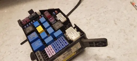 Hyundai Tucson LM Fuse module 912282E220