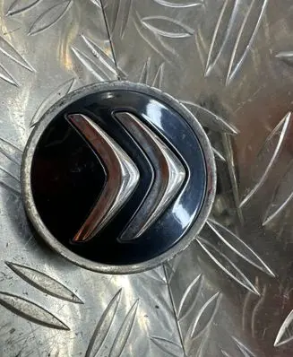 Citroen C4 III e-C4 Original wheel cap 9670585977