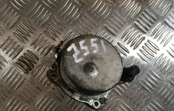 Opel Vectra C Vacuum pump
