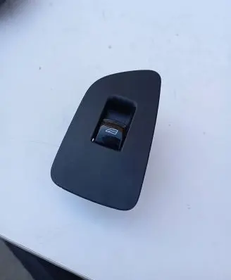 Volvo XC90 Electric window control switch 31376458 15W526