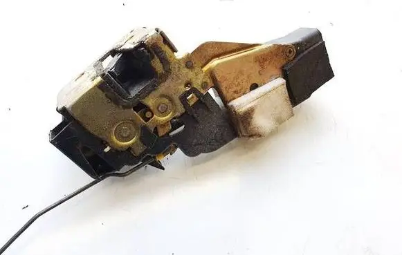 Mitsubishi Carisma Front door lock 