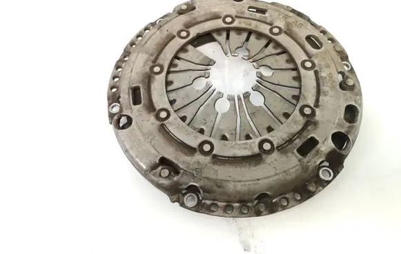 Volkswagen PASSAT B6 Pressure plate 03G141025G 043082000284