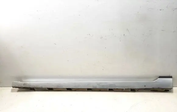 Volkswagen PASSAT B8 Sill 3G0853857