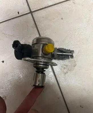 KIA Ceed Mechanical fuel pump 0261520306 4003809325