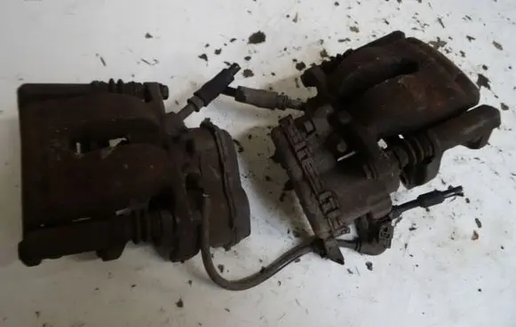 Mercedes-Benz B W246 W242 Rear brake caliper AZ246