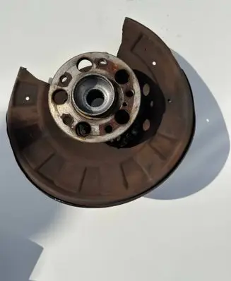 Mercedes-Benz SL R231 Rear wheel hub A2314230120