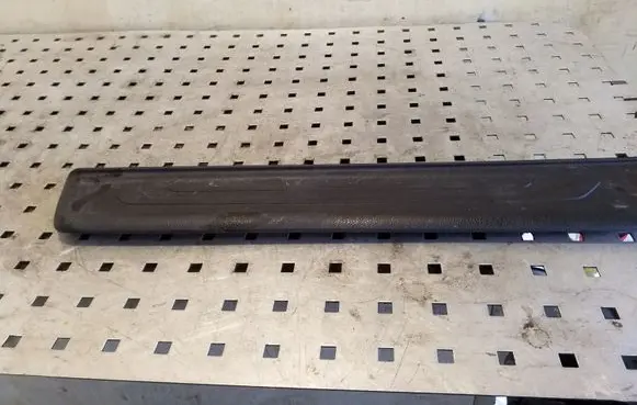 KIA Sportage Front sill trim cover