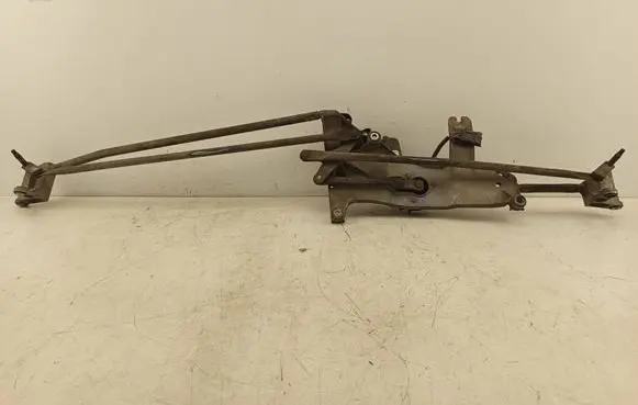 Front wiper linkage and motor