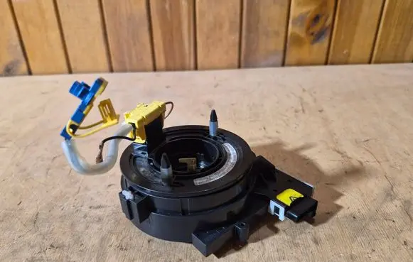 Volkswagen Touran I Airbag slip ring squib (SRS ring) 1K0959653C