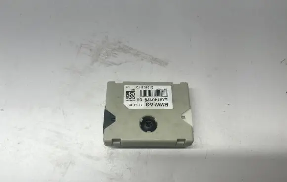BMW 5 F10 F11 Aerial antenna filter 213675 9140179
