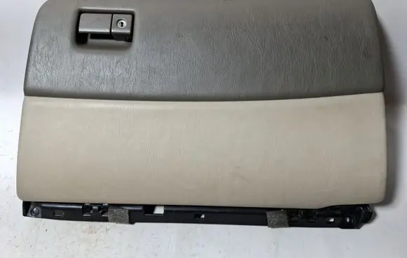 Lexus GS 300 400 430 Glove box 5558230020 789012