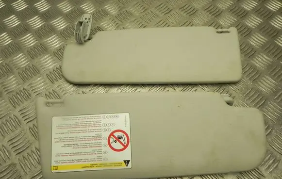 Sun visor