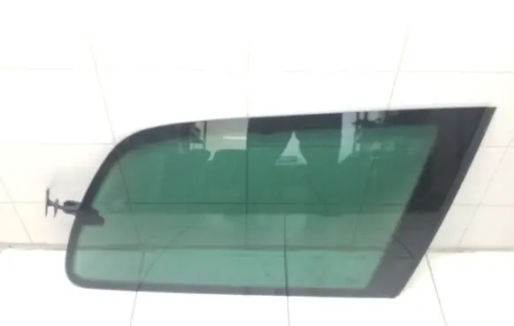 Ford Galaxy Rear side window