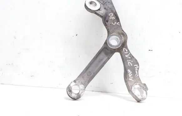 Honda Civic Engine mounting bracket 7BL0824