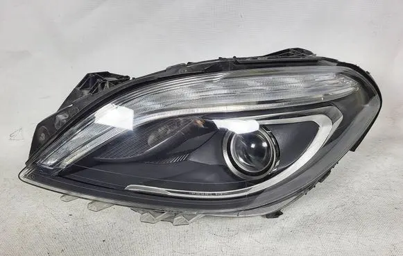Mercedes-Benz B W246 W242 Headlight/headlamp A2468207161 0301271271 LE10A6247