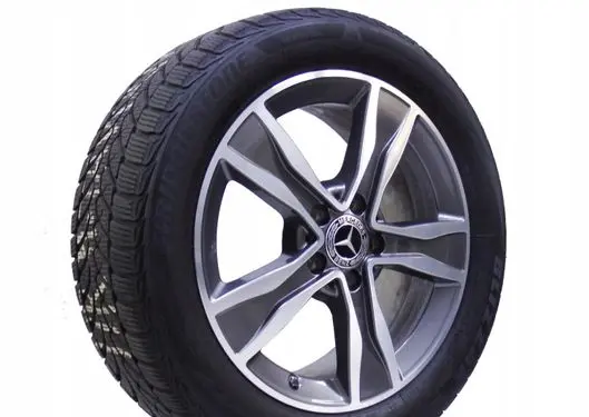 Mercedes-Benz E W124 R17 alloy rim 