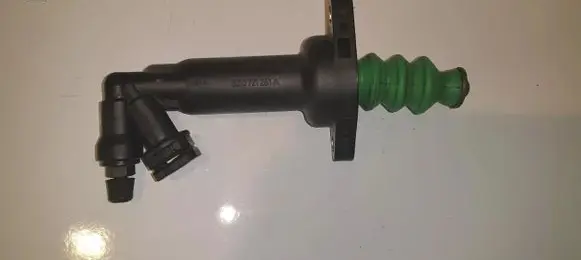 Clutch master cylinder
